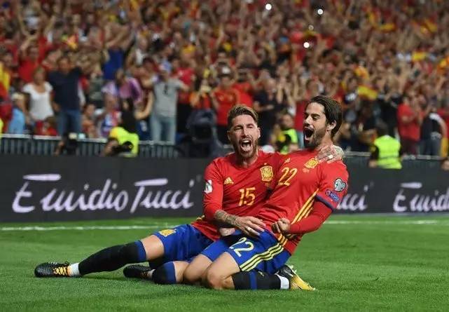  门兴格拉德巴赫青春风暴，U23小将梅开二度建功  